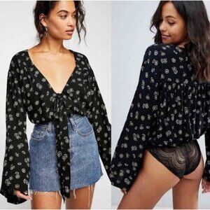 Intimately Free People Bodysuit Size XS Forties Feels Bell Sleeve Daisy Floral